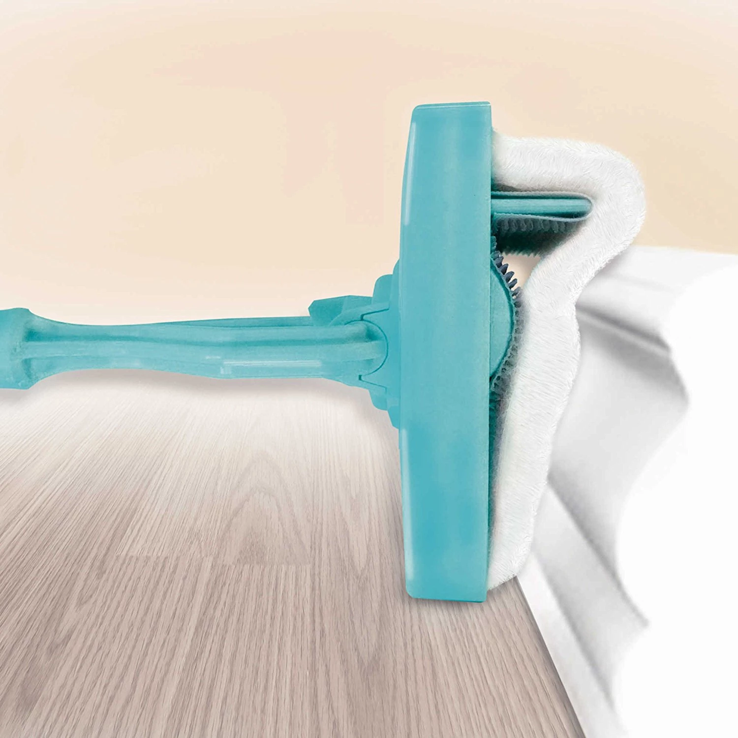 360° Baseboard Cleaning Mop with Extendable Handle